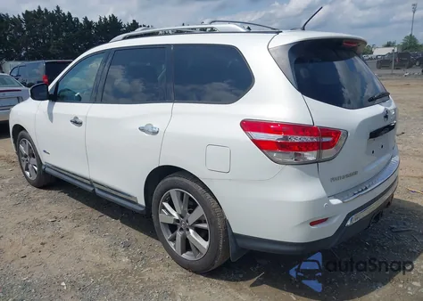 2014 Nissan Pathfinder Hybrid Platinum z USA, uszkodzony, nr VIN 5N1CR2MM1EC638030